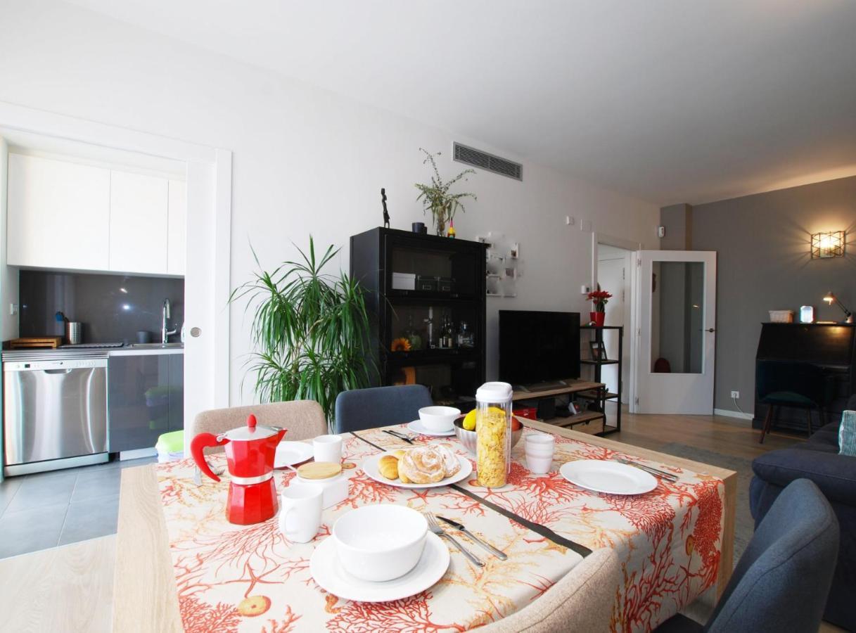 Cozy Home - Cozy Home - Nice Apartment W/Pool And Private Terrace Mataro Bagian luar foto